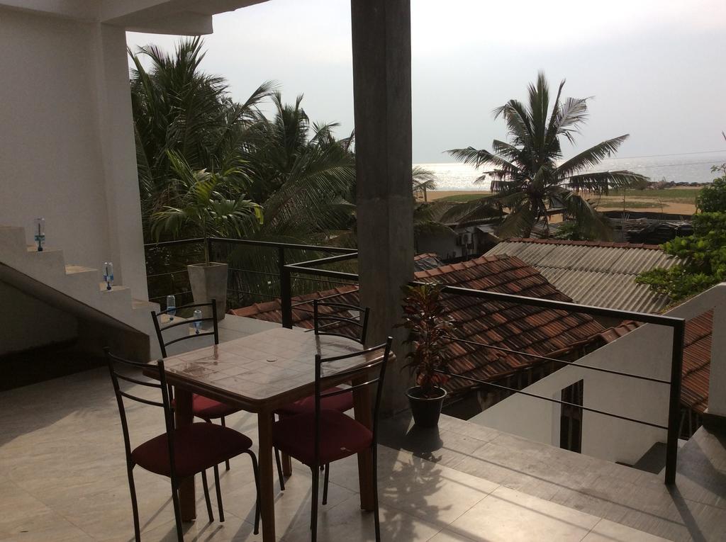 Petit Guest House Negombo Phòng bức ảnh