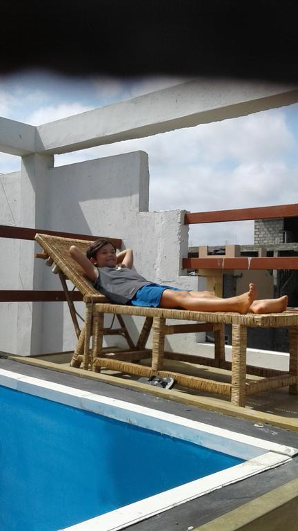 Petit Guest House Negombo Ngoại thất bức ảnh